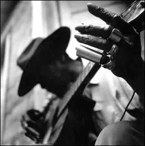 Pourquoi le blues, genre musical, s'appelle-t-il ainsi ?