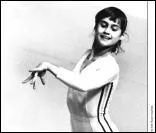 A quel ge Nadia Comeneci fut-elle sacre championne d' Europe ?