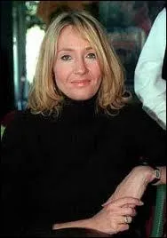 Comment s'appelait son agent littraire qui l'aida  publier le premier Harry Potter ?