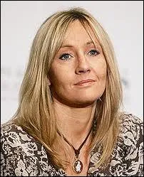 En quelle anne publie-t-elle enfin le premier Harry Potter ?