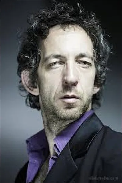 Vous connaissez le père d'Arthur H ? Jacques Higelin ! ... Dans les années 70, il y a eu un homme célèbre appelé Arthur Ashe. Que faisait-il ?