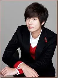 Qui est chanteur et rappeur  la fois ?