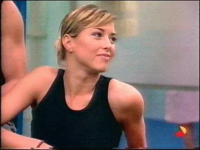 Qui est-ce ? Et qui incarne-t-elle ?