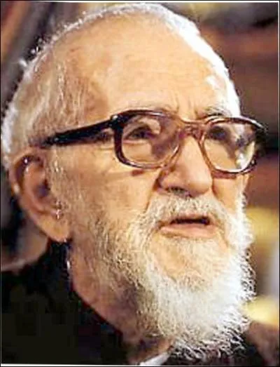 Prtre engag (1912 - 2007), c'est :