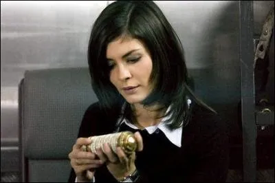 Comment s'appelle cette actrice ?