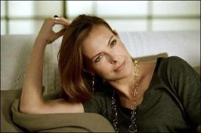 Comment s'appelle cette actrice ?