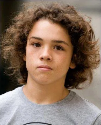 Dans Famille d'accueil, comment se nomme ce personnage ?