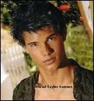 Quel est le vrai nom de Taylor Lautner ?