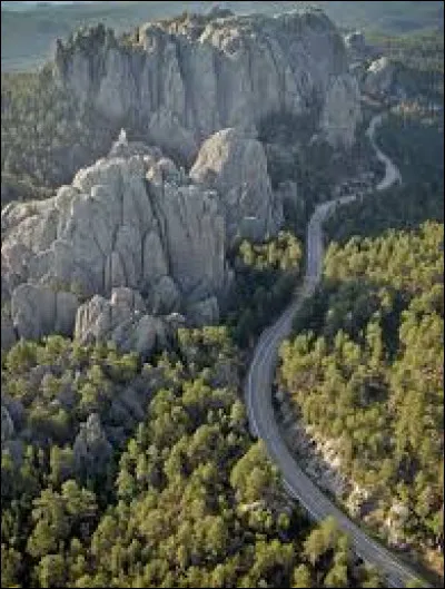 La bataille de Little Big Horn porte le nom d'un lieu géographique. Lequel ?