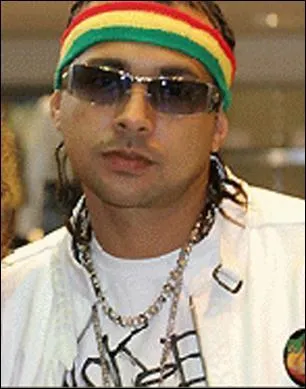 Il est originaire du...