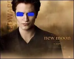 De quelle couleur sont les yeux d'Edward lorsqu'il est en colre et qu'il a soif ?