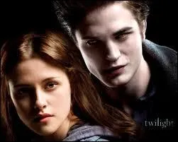 O se parlent pour la premire fois Edward et Bella ? (Fascination)