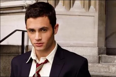 Avec qui sort-elle ? (en rapport avec la question1)