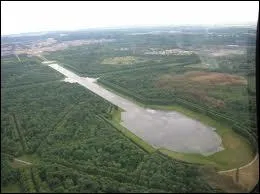 Combien mesure le Grand Canal ?