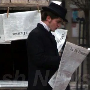 Comment se nomme le journal o il va travailler ?