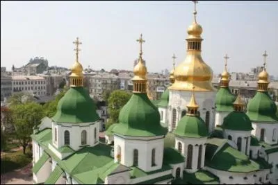 Dans quelle ville se situe la cathdrale Sainte-Sophie ?