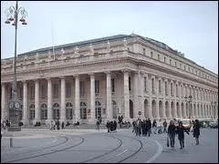Dans quelle grande ville de France peut-on admirer ce Grand Thtre ?