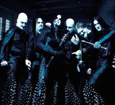 Quel est le nom de ce groupe de mtal ?