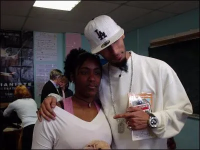 Comment s'appelle son ex-femme ?