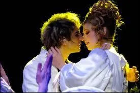 Comment s'appelle son amoureux ?