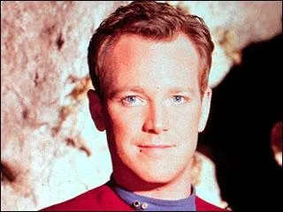 Dans quelle(s) srie(s) retrouve-t-on rgulirement ce personnage ?