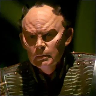 Dans quelle(s) srie(s) retrouve-t-on rgulirement ce personnage ?