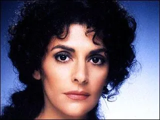 Dans quelle(s) srie(s) retrouve-t-on rgulirement ce personnage ?