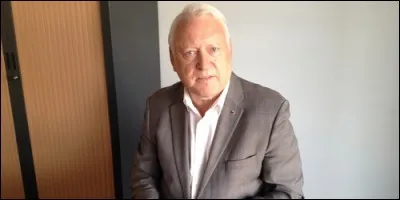 Qui est Alain Calmat ?