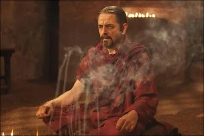 O� se trouve-t-il au d�but du film ?