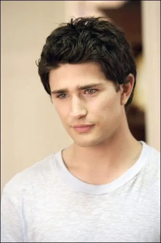 Comment s'appelle cet acteur, personnage principal de la srie Kyle XY ?