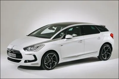 Quel est le modle de cette voiture ?