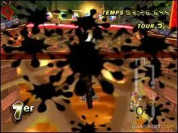 Comment est la carapace qui atteint directement le premier de la course ?