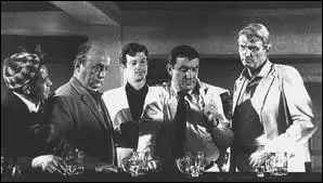 Quel est ce film d'Henri Verneuil qui runit Belmondo, Ventura et Bernard Blier ?