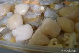 Ce poisson tient bien  la cuisson, son autre nom est la baudroie :