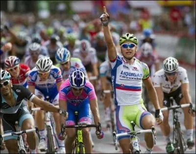 Ce sprinter de la Liquigas est une des rvlations de cette anne 2011. Il a remport cette saison 3 tapes lors de la Vuelta et totalise 14 victoires cette saison ! Qui est-ce ?