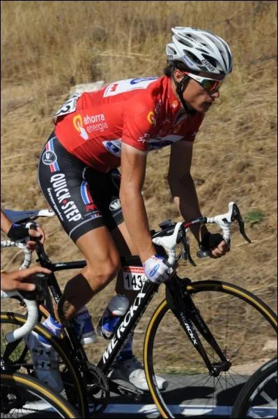 Qui est ce coureur franais qui porta le maillot rouge de leader de la Vuelta 2011 ?