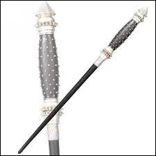  quelle sorcire appartient-elle ?