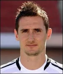 De quel pays est originaire Miroslav Klose ?