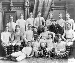 Que se passe-t-il en 1885 ?