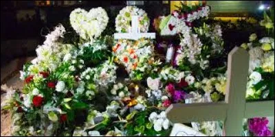 ''C'est dur de MOURIR au printemps, tu sais 
Mais j'pars aux fleurs la paix dans l'âme 
Car vu qu't'es bon comme du pain blanc 
Je sais qu'tu prendras soin d'ma femme''