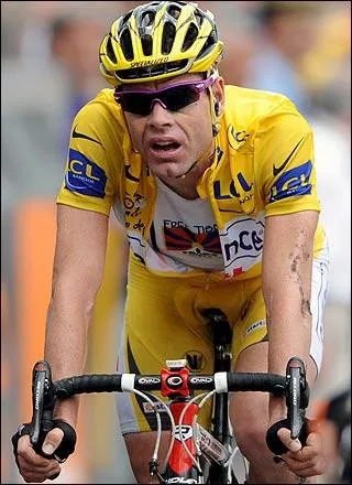 Le maillot Jaune a fini sur ses paules en 2011 ... .