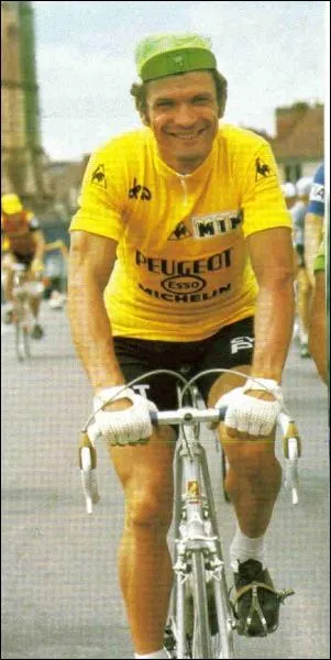 Le maillot Jaune a fini sur ses paules en 1975 ...