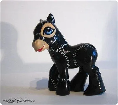 Voici un petit poney version...
