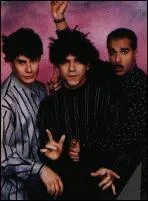 Bleu comme les yeux de cette fille chant par ' Les Inconnus'.