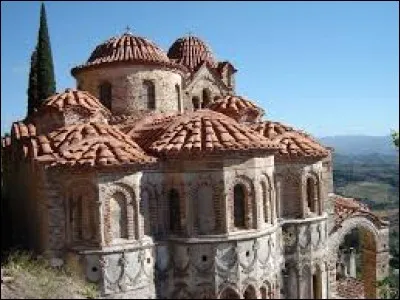 Avant d'être empereur, il était :