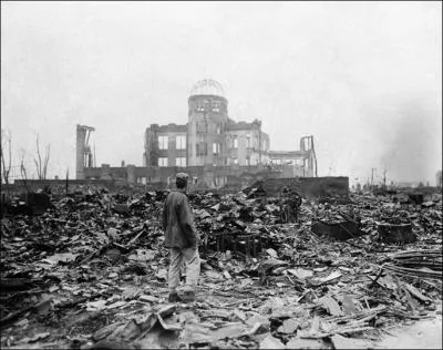 Quelles sont les dates des bombardements de Nagasaki et Hiroshima ?