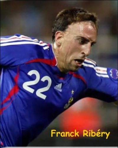 Ce joueur a-t-il t champion du monde de football avec la France en 1998 ?