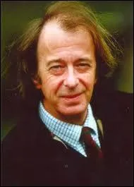 La Bretagne est sa principale source d'inspiration pour ces romans noirs comme ' Les filles de Roz-Kelenn ' :