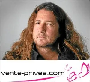 En 2001, il lance le site Vente-privee.com, qui, dix ans aprs, emploie pus de mille salaris :
