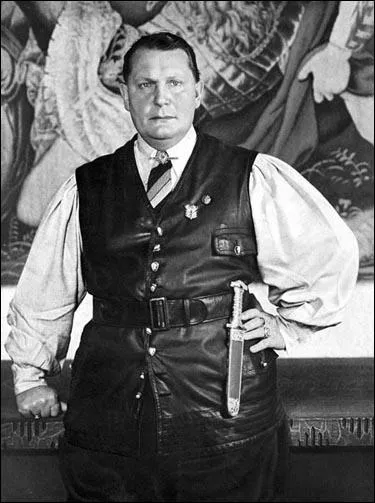 J'ai t le numro 2 du Reich ; je suis ?